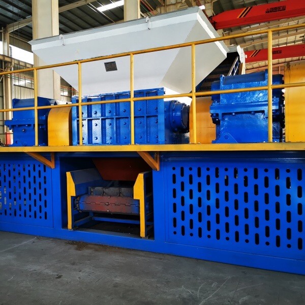DS46150 180kW Aluminum Alloy Dual Shaft Shredder Machine